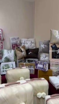 كراء فاليزات • افريل ماي • توصيل متوفر