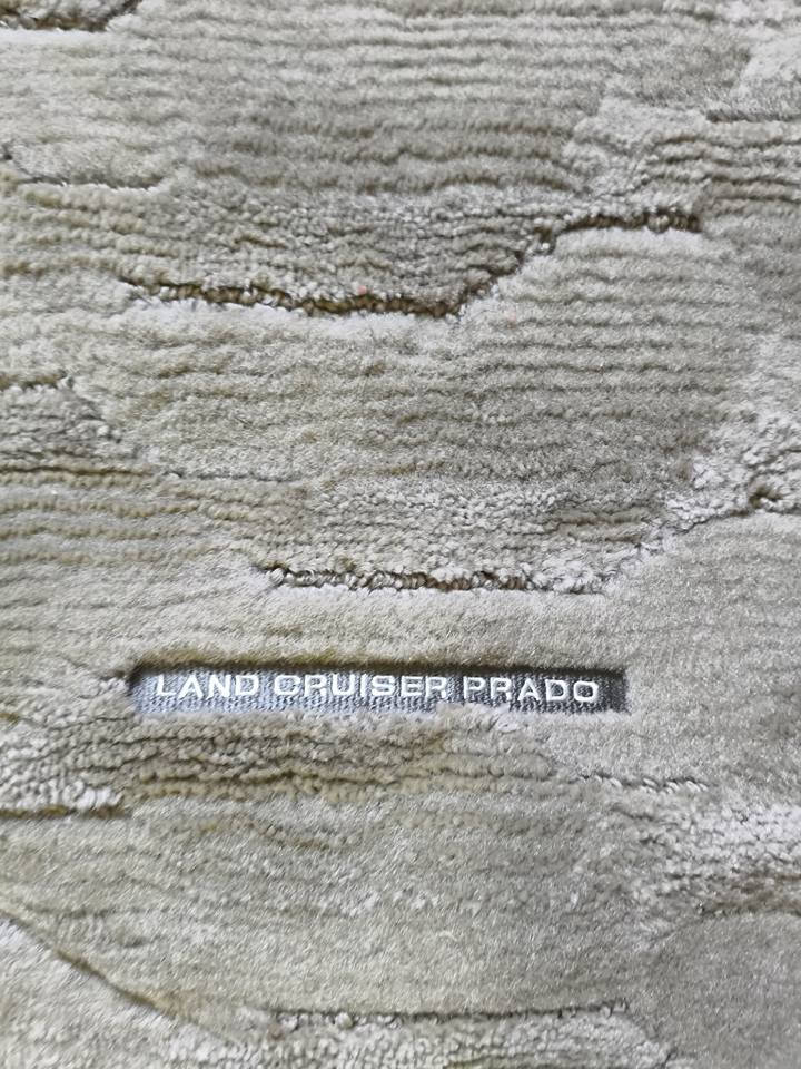 تخم ارضية برادو ٢٠١٥ شركة غير مستعمل بالنايلون
تخم واحد فقط
المكان دهوك او اربيل 
*********** دهوك, العراق
