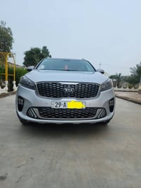 سورنتو ٢٠١٩ • ٦ سلندر • ١٤٠ الف كم