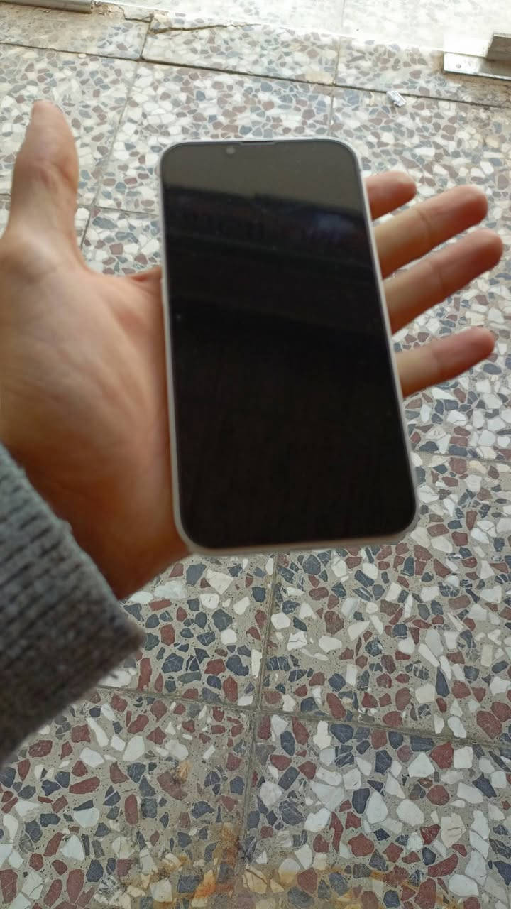 السلام عليكم 
ايفون 13 العادي للبيع 

بطاريته 91 بلاديه 
ذاكرته128

الجهاز ما مفتوح ولا ملعوب بي نهاين.  

والجهاز شرق اوسط مو امريكي 

شخط واحد مابي تفحص وتريد تروح وياك وين ما تريد تفحصه 

السعر 450 قفل الجهاز ويا كرتونته كامل وشاحنه مالته  مكاني بابل  

رقمي *********** أو ترسلني وتساب
