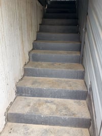 درج حديد • سلم