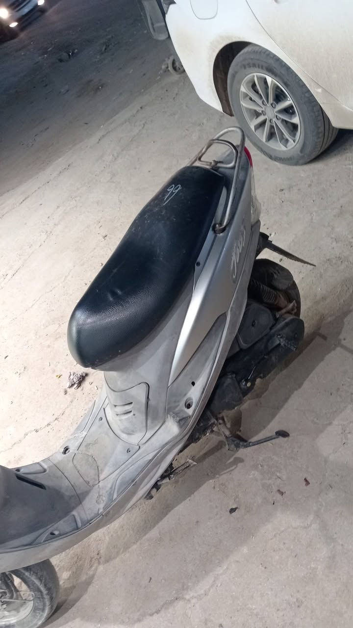 للبيع ماكس منغولي صارلهه شهر طالعه من رمبه محرك بلاد كهربائيات شغاله سلف هندر مانقصه شي مكانه حله بكرلي    السعر ٨٠٠  وبيه مجال  شي بسيط
***********
