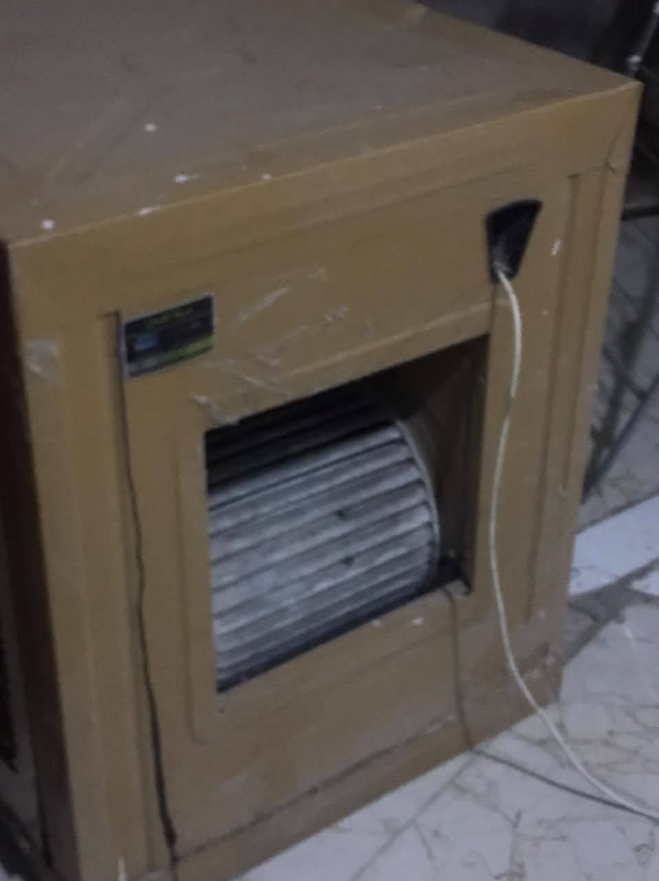 مبرده جديده السعر ٧٥ الف نادر قرب معمل الغاز ***********
