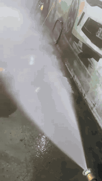 🔴 مضخات ماء غسيل للبيع – مستخدمات ونظيفات 🔴
متوفر لدينا مضخات غسيل ماء مستخدمة نظافة 80% و90%
كلها مفحوصة، شغّالة، وجاهزة للعمل ✅

🔹 الأنواع المتوفرة:
 • مضخات Interpump (إيطالي)
 • مضخات Novy (نوفي)
 • نوفي صغير
 • نوفي كبير

🔹 الضغوط والمواصفات:
 • ضغط نوفي 300 بار
 • ضغوط تشتغل على محركات: 5.5 حصان – 7.5 حصان – 10 حصان
 • جميع الضغوط مفحوصة وعلى الضمان والفحص

🔹 محركات متوفرة:
 • محرك هوندا 13 حصان
 • مشدود على ضغطة إيطالية
 • دورة 3000
 • ضغط 200 بار
 • جاهز للعمل

🔹 ضغطة منفردة بدون محرك:
 • شركة CAT PUMPS اليابانية
 

📸 الأسعار موجودة على كل وحدة داخل الصور

📍 العنوان: بغداد – تقاطع درويش
🚚 خدمة توصيل متوفرة إلى كافة المحافظات

📞 للتواصل: [***********]

بالضغط

#مضخات_ماء
#مضخات_غسل
#ضغطات_ماء
#غسل_بالضغط
#غسيل_سيارات
#مغاسل_سيارات
#معدات_غسل
#مكائن_غسل
