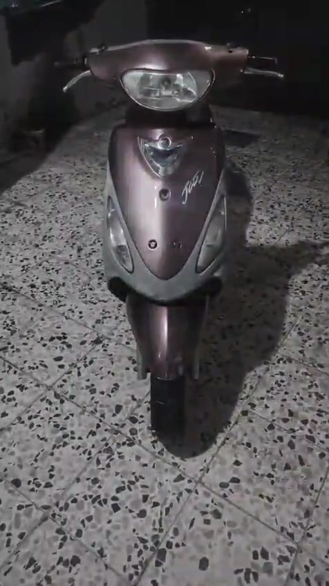 دراجه ماكس للبيع
كهربائيات شغله
سلف شغال
بدل بيه ولفات فقط
السعر 500 مو شراي لا يراسل


**إذا كنت صاحب هذا الإعلان وتريد حذفه لأي سبب، رجاءا أرسل رسالة إلى الدعم الفني**