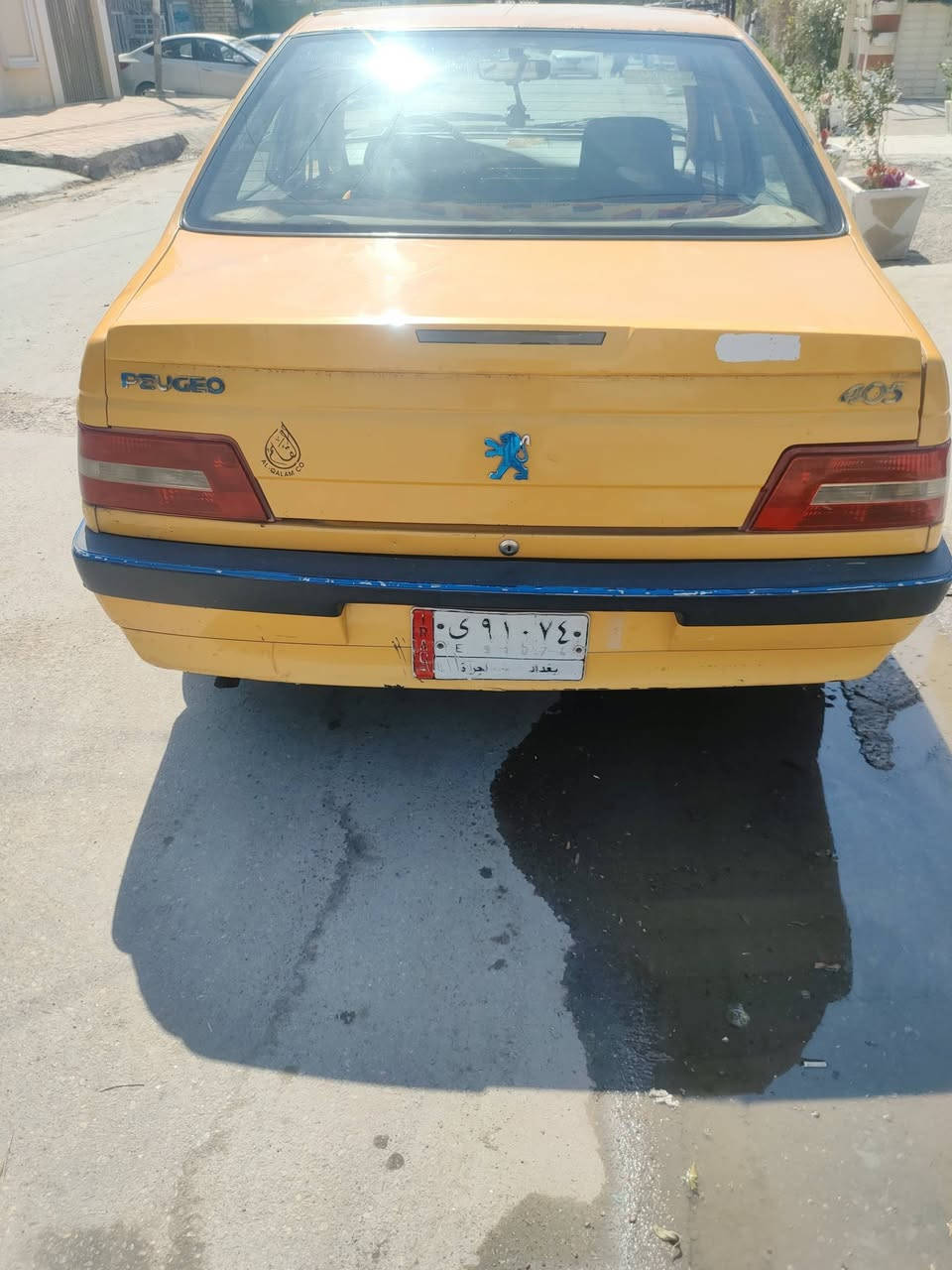 سلام عليكم بيجو لميس موديل 13 بيهة ضربة بل جاملغ الخلفي فقط تبريد تدفئة تخم تاير جديد مصفرة هيئة وغرامة *********** بغداد مشتل متواجد فقط عل رقم
