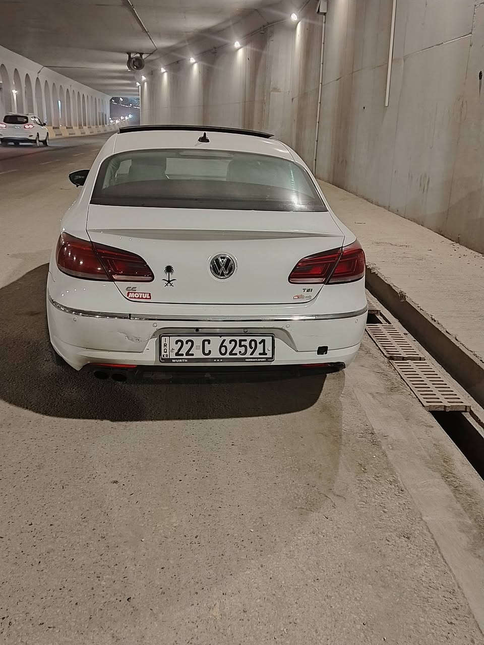 سلام عليكم 
سياره فلسواكن باصات فول وارد امريكي 
بيها ضربه جاملغ وبنيد 2017 
الرقم والاستفسار: 
***********
***********
سعر 90وبيه مجال 
مستعجل على بيعتها
