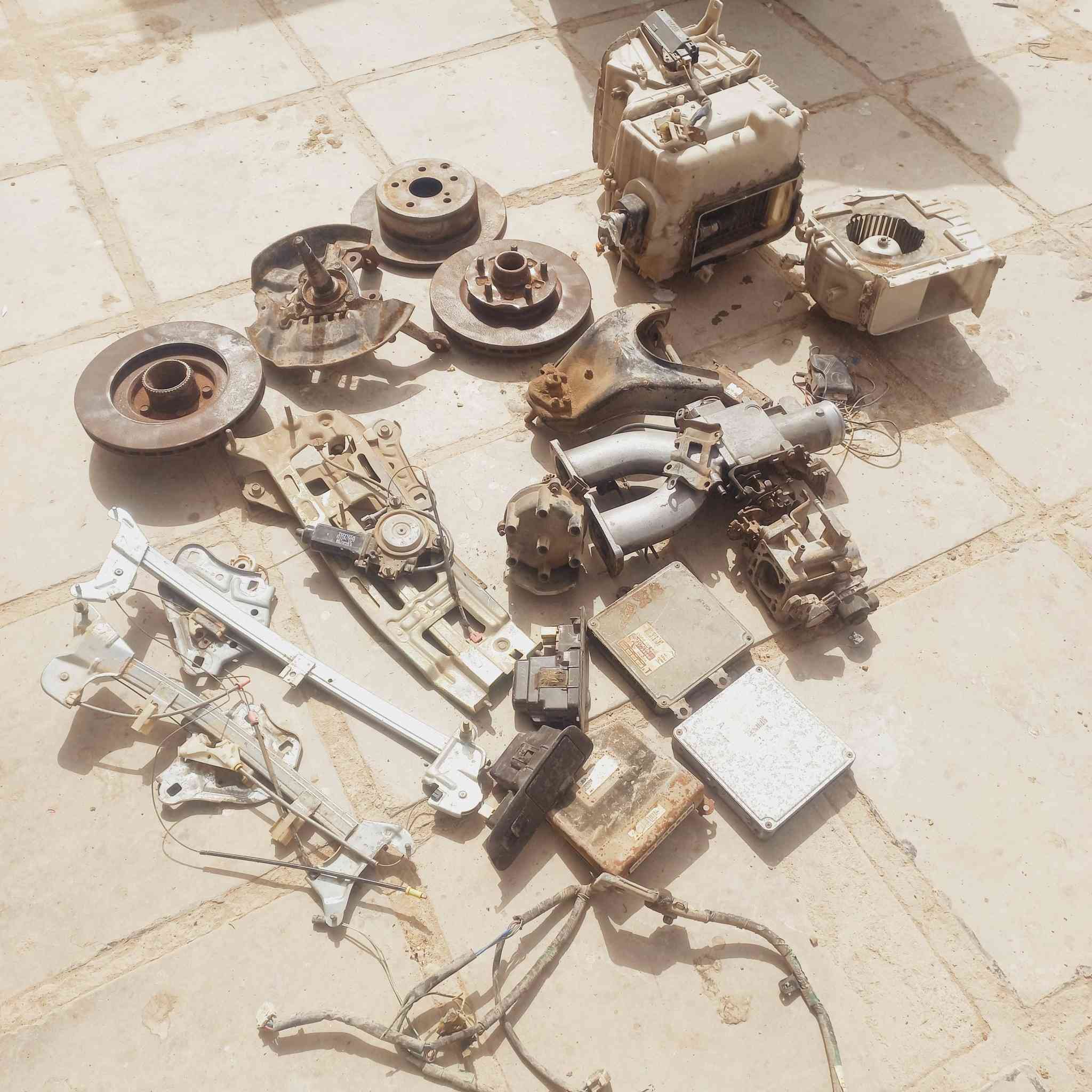 غراض بطه البيع  غماس رقم ***********
