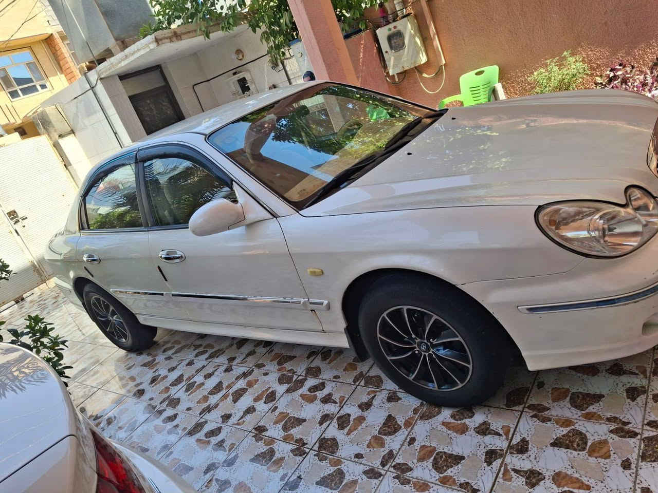 السلام عليكم هونداي سوناتا 2001 خليجي وفود محرك 2000 دوش خط واحد داخل صاج كير محرك مكفول مصبوغه عام للجماليه بدون اي حادث تبريد ثلج تدفئه شغاله صدر أمامي خلفي جديد تخم تاير سنويه هزه جديده غرفتها نظيفه السعر 68 مكاني بعقوبه للتواصل ***********
