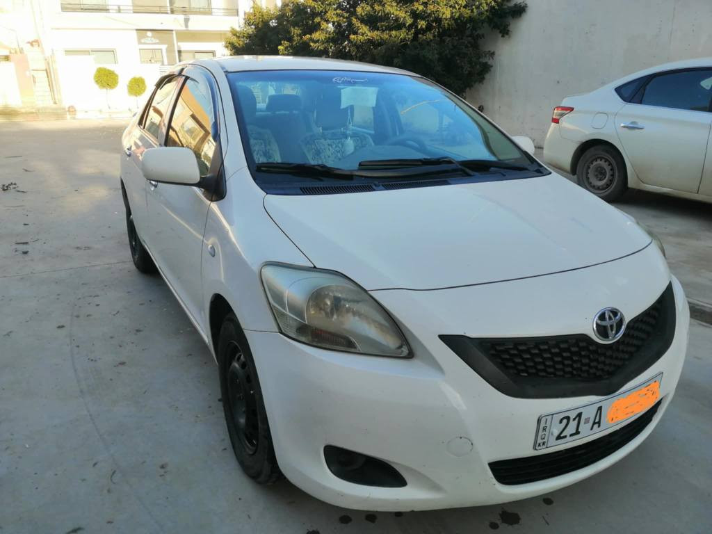 Toyota Yaris 
تۆیۆتا یارس
مۆدێل/2009
گێڕ عادی 
ڕەقەم سلێمانی 
سەنەوی نوێ تا 2031
3 شوێنی بچووک (کارت) ە

نرخ/90$
بۆ پەیوەندی / ***********

