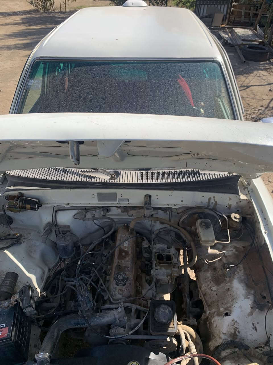 السلام عليكم بيكم دير 2006معمره جديد ويرادلهه ترتيب رقم كربلاء تحويل مباشر مكينه كير اكسل شرط بلاديه وشغاله وبيهه نقوصات جدا قليله 
*********** حسين ابو علي 
عنوان سياره بغداد
