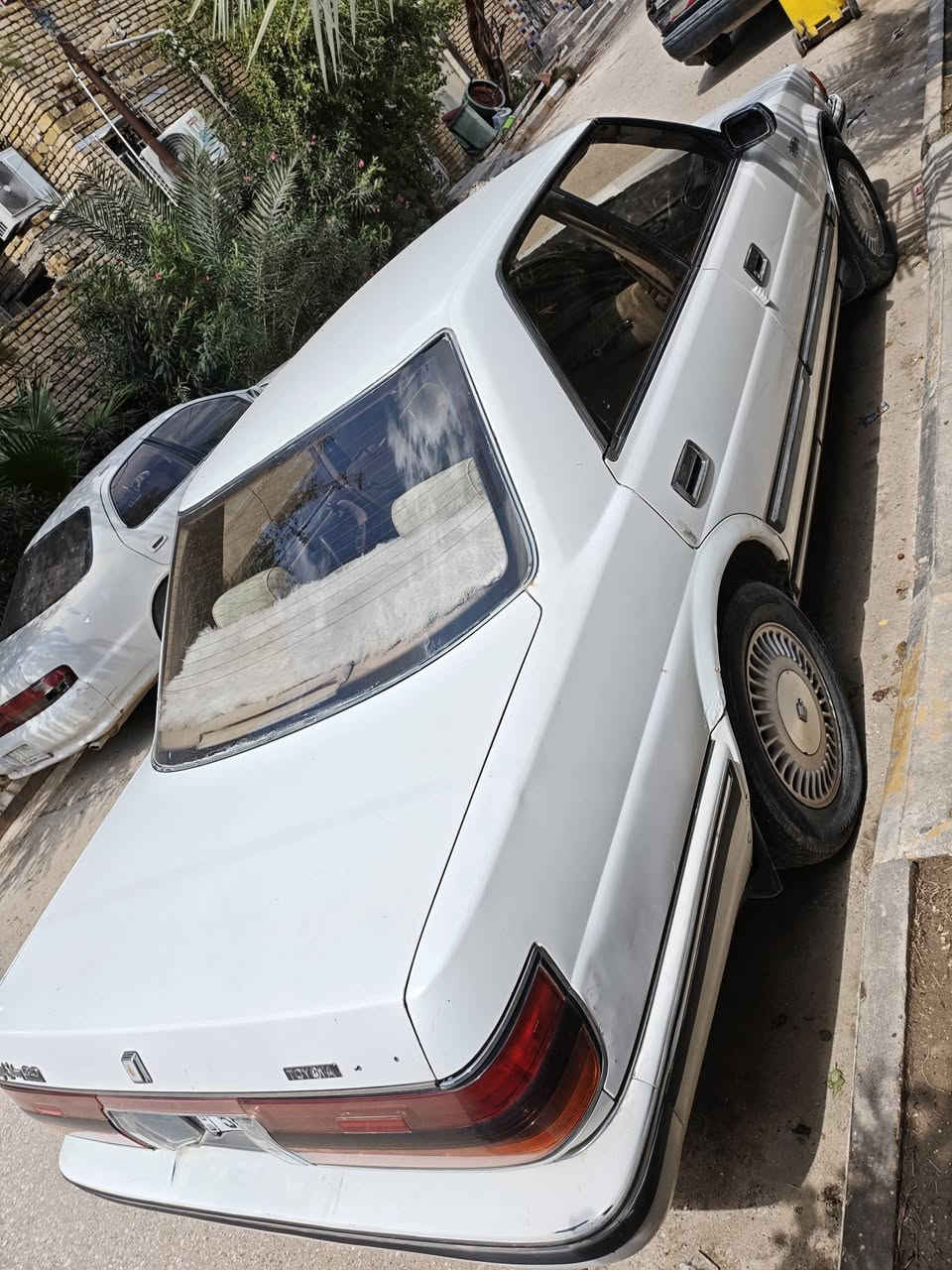 سوبر هارتوب موديل 90  كير محرك  مكفوله من كص نقل جثه تحويل جاهز السعر 45 رقم بابل انكليزي السياره جاهزه تبريد شغال
السياره باسمي المكان - ناصريه 
الاستفسار ***********
