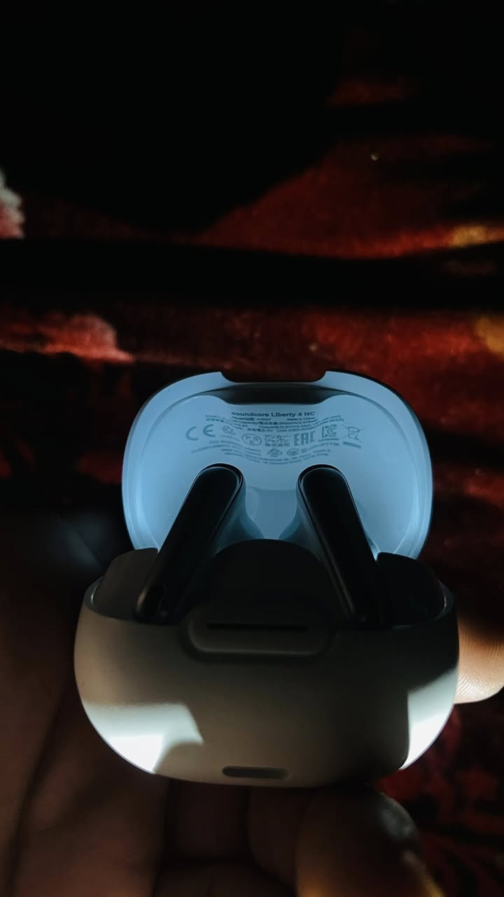 انكر
soundcore Liberty 4 NG
نضيفه كلش مثل مموضح بصوره استخدام شي قليل
السعر 55ويه التوصيل اول تم


**إذا كنت صاحب هذا الإعلان وتريد حذفه لأي سبب، رجاءا أرسل رسالة إلى الدعم الفني**