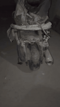 دراجة فورزه 0_10بيها حادث من وره الدراجه تشتغل فقط نقص باتري دبل خلفي يطخ بتاير دراجه تشتغل المحرك كهربائيات مابيهن شي قيم واخذ مكاني حي الجهاد الضباط 
*********** واتساب او اتصال
