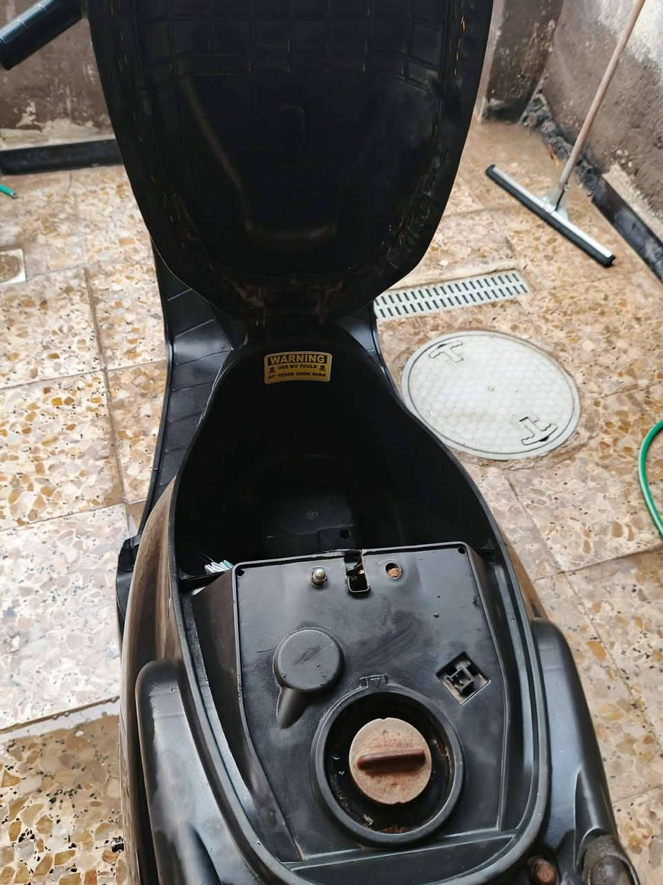 سلام عليكم دراجة سبيسي مكفوله كفاله عامه لا تنقيص لا تبخير مكينه مكفوله الدراجه مكفوله وحلوه نصبه مكاني بغداد الزعفرانيه الرقم *********** الدراجه مكفوله مكينه مكفوله كفاله عامه السعر ٤٥٠ وبيها مجال
