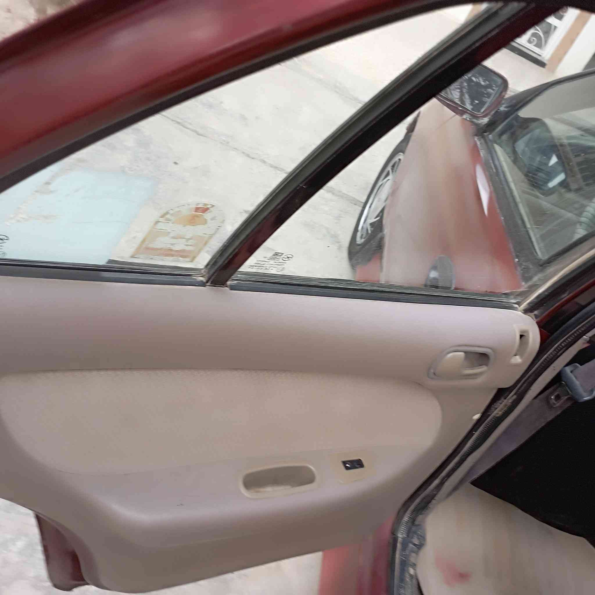 سلام عليكم كيا سيفيا 93 رقم بابل. محرك وكير وحداديه مكفولات  السعر 32 وبيه مجال *********** الحمزه الغربي
