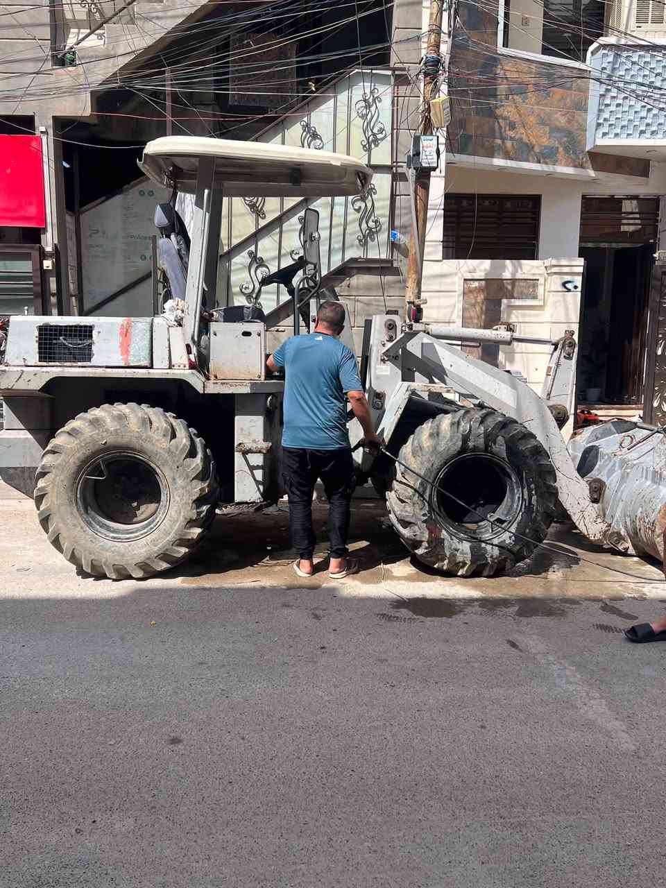 سلام عليكم
للبيع شفل فور كاوة محرك 100 ينمر مكينة قبل شهرين جبتة مكاني بغداد الرصافة حي القاهرة بسعر مناسب بس ثكيل مابيهة خفيف شغال الشراي ينورني ***********
