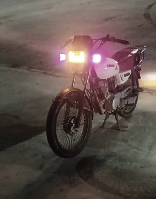 سلام عليكم ماطور تايكر اربعه كير للبيع شرط كهربائيات كامله شلعه فول المكان جلولاء قرية المعاضمه اتصل ***********
