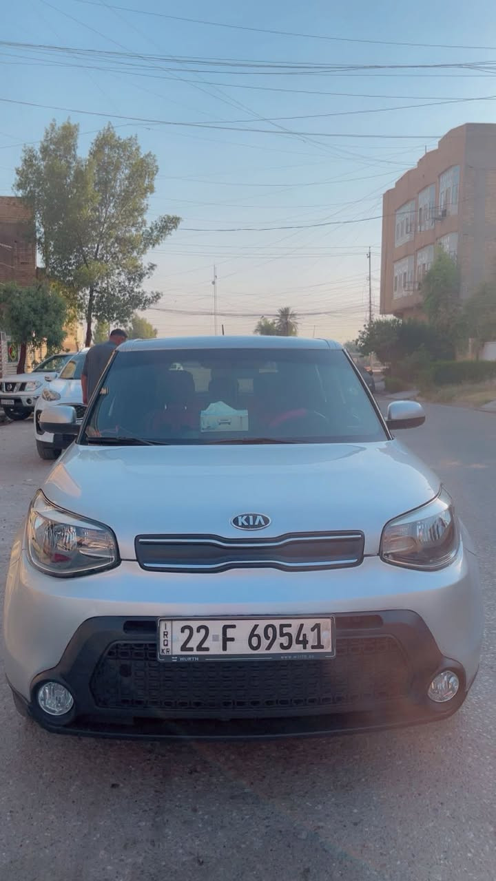 السلام عليكم للبيع صول 2019 رقم أربيل محرك 1600 امريكي بيها صفحه والبنيد مبدل ماشيه 90 حقيقي لون رصاصي السعر 90 وبيها مجال بسيط العنوان الكاظميه جكوك الاستفسار ع رقم ***********
