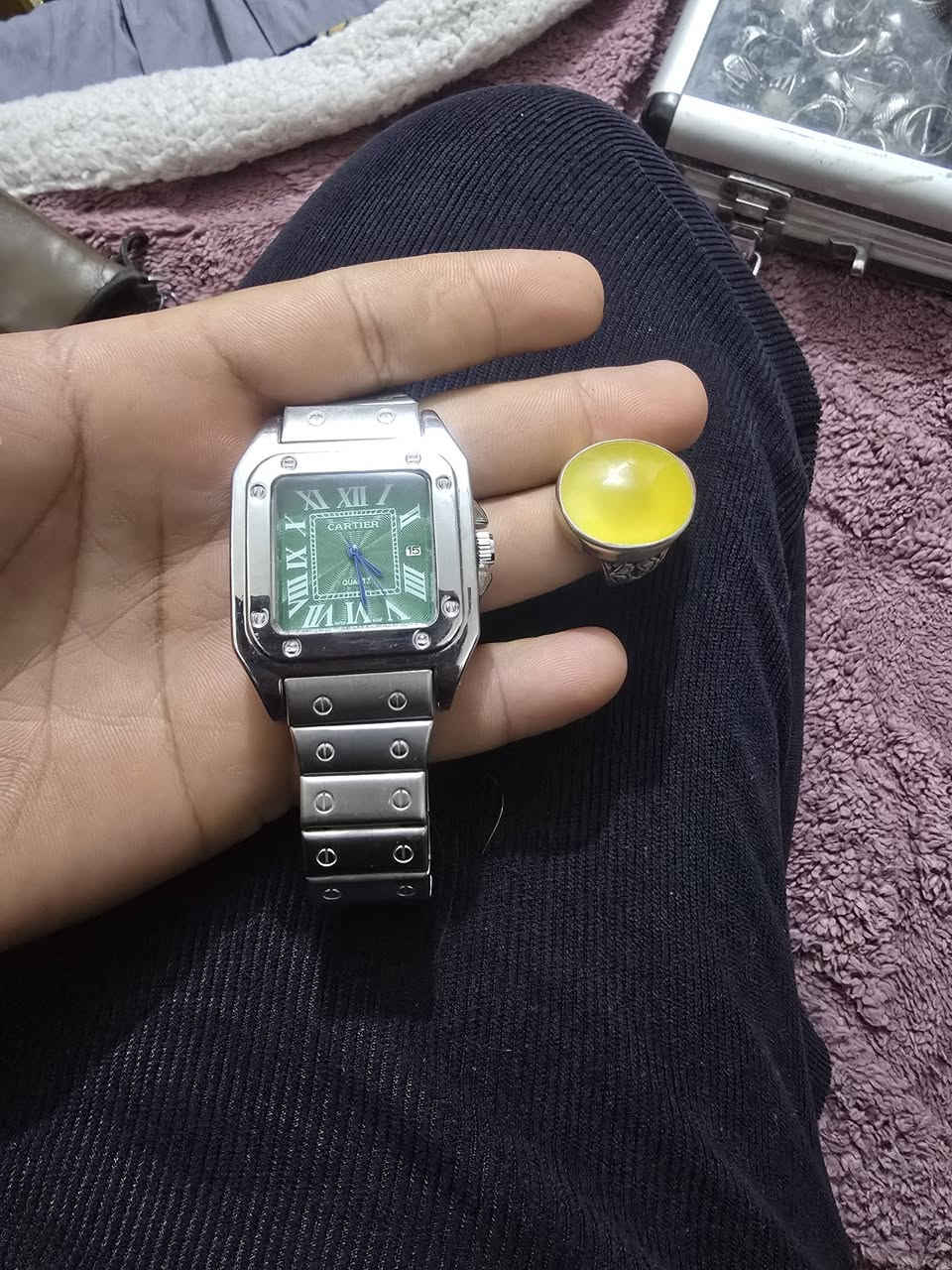 خوان عندي مقتنايات خاصه هواي خواتم فضه نازله هم البيع سعر مناسب وهواي عندي شغلات حته عطور ماركه عالميه سبب البيع هاي الضروف رواتب ماكو مكاني كربلاء وماعندي توصيل الي حب يجي خاص وشوفه كل الشغلات


**إذا كنت صاحب هذا الإعلان وتريد حذفه لأي سبب، رجاءا أرسل رسالة إلى الدعم الفني**