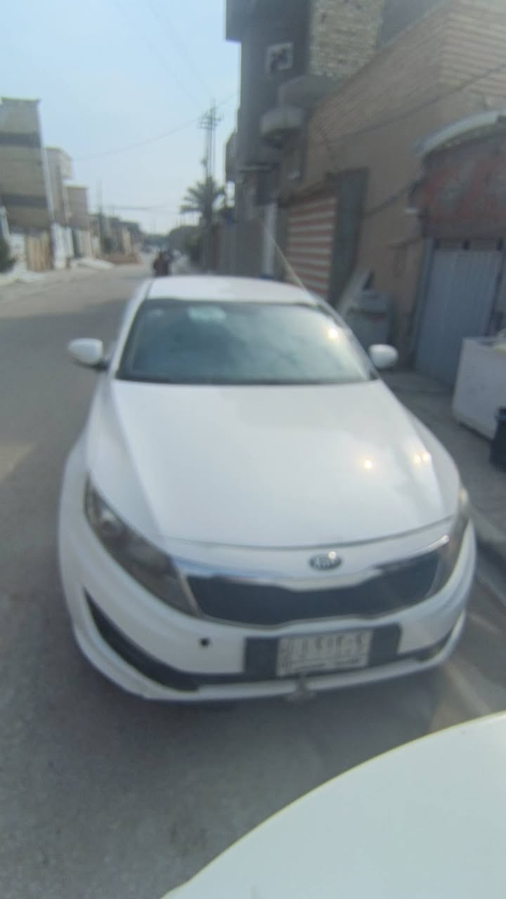 اومبتيمه ٢٠١٣ رقم قادسيه لون أبيض 3قطع بيه وارد خليجي حساساته خلفي وامامي كامرة
مكان النجف قضاء المشخاب 
اتصال على أرقام
***********
