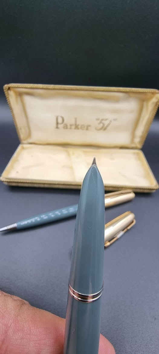 تحية طيبة  ،،، 
                   #سيت،_اقلام_باركر51 PARKER 
           الصنع ؛ امريكي #اصلي  ، MADE IN USA  ، 
       #جديد غير مستخدم  ، إنتاج #قديم ، بالعلبة #الأصلية  ، 
     حبر + رصاص  / تغليف #ذهب  / لون مميز ونادر #رمادي ، 
السعر : 365 الف ، 
يوجد توصيل  .


**إذا كنت صاحب هذا الإعلان وتريد حذفه لأي سبب، رجاءا أرسل رسالة إلى الدعم الفني**