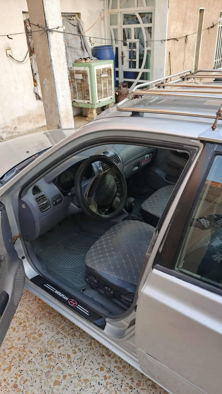 السلام عليكم
هونداي اكسنت 2002 امريكي 

بغداد

مصبوغه عام للجماليه 

رقم انگليزي جديد 

بأسمي مشروع وطني

كير اوتماتيك 

***********
