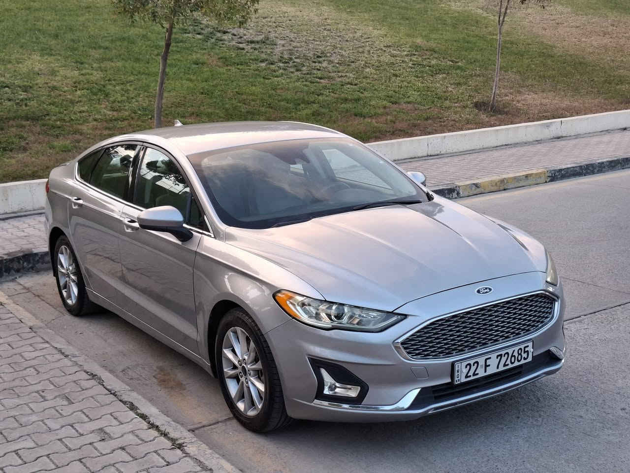 فورد فيوجن 2020 السيارة حيل نضيفة جاهزة داخل لونين محرك 2500 المرغوب لون سلفر ماشية  78ميل مواصفات شاشة جبيرة 3شاشات  بصمة كامرا شاشة لمس بريك بصمة رادار جانبي رادار تحديد مسار ويل كب تايرات جديد السيارة حيل نضيفة جاهزة مابيها اي نقص بشرط هزة فحص رقم جديد سنوية  جديده بسمي السيارة كير محرك تبريد ايرباك كله بشرط حادثها كلش خفيف بدون دواخل بدون ايرباك رقم شاصي صور الحادث موجود بالمنشور مكاني سليمانية للإستفسار اكثر اتصل***********
..سعر 155 مجال للطيبين
