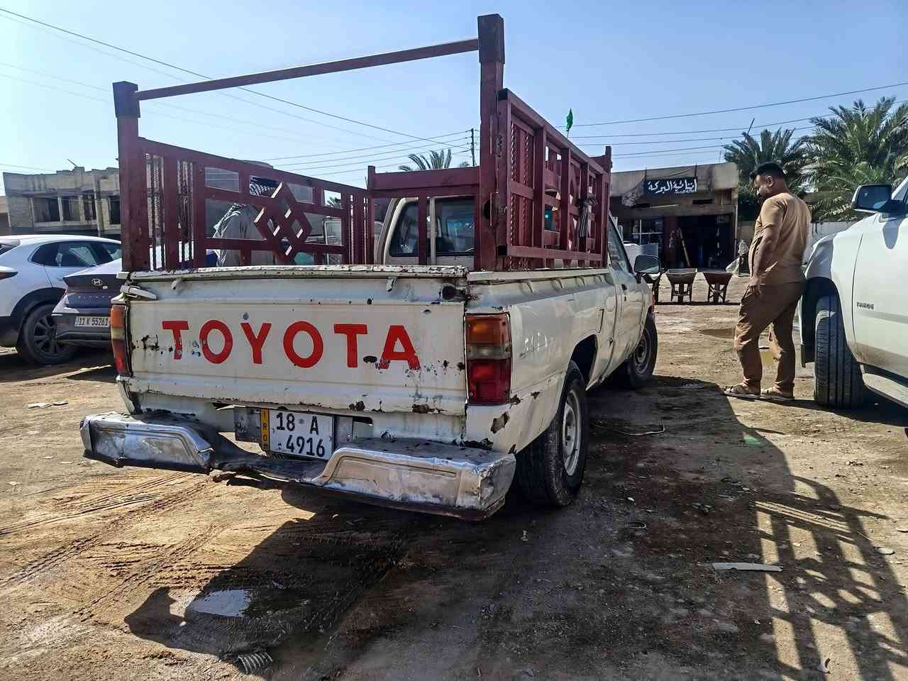 السلام عليكم بيكم تيوته نضيفه محرك تيواي بسم والدي مديل 85 مكان السياره بغداد مدينه
***********قطاع 7
