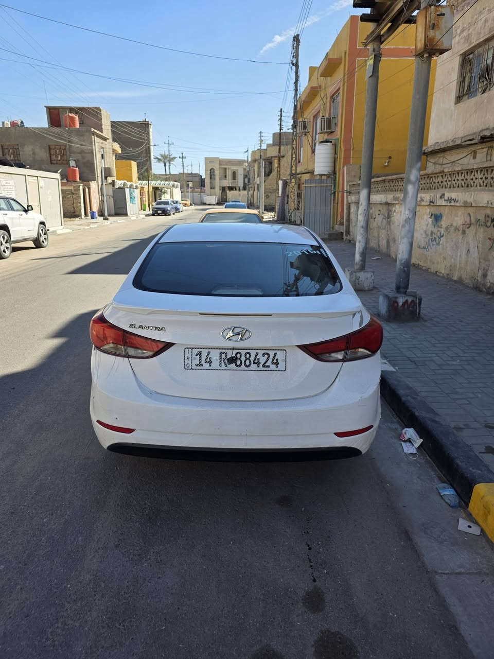 السلام وعليكم انترا خليجي فول ما عدا البصمه التقرير كدام عينك مكينه ٢٠٠٠ تخم تاير  المديل ٢٠١٥ انا مكلف بنشر المكان بصره رقم الاماني دولي بسمي السياره رقم الهاتف ***********
