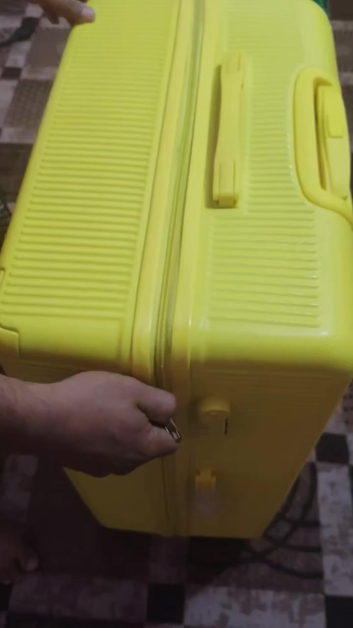 ملابس وجنطت سفر للبيع اسعارهن مناسب


**إذا كنت صاحب هذا الإعلان وتريد حذفه لأي سبب، رجاءا أرسل رسالة إلى الدعم الفني**