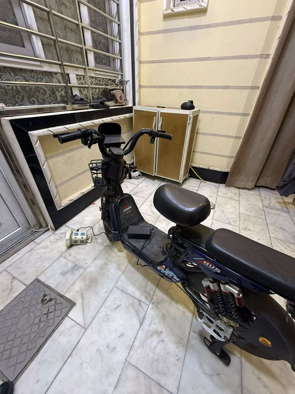 دراجه شحن استعمال قليل يعني تقريبا جديده مكاني نجف رقم ***********
