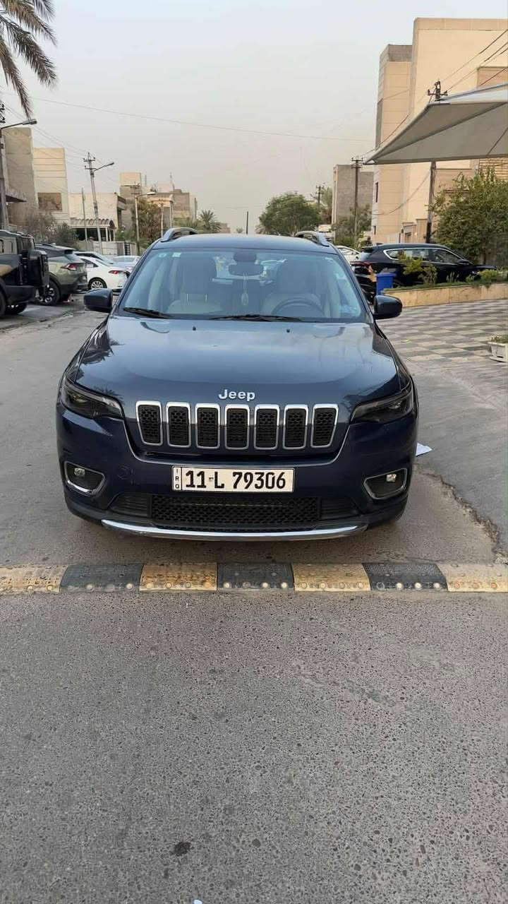 موديل 2020 لميتد مواصفات كامله عدى الفتحه
محرك 4 سلندر 2500 تنفس طبيعي 
السياره ب اسمي مشروع وطني تحويل ثاني يوم 
مواصفات لسياره 
ماشية 77
حساس خلفي 
تبريد قطعتين منفصل مع قطعه تبريد خلفي 
كرسي سائق كهربائي 
بصمه 
صندوق كهرباء
هاند بريك كهربائي
نقاط عمياء 
وتفحص يم المندلاوي يلا تأخذ السيارة 
للاستفسار خاص


**إذا كنت صاحب هذا الإعلان وتريد حذفه لأي سبب، رجاءا أرسل رسالة إلى الدعم الفني**