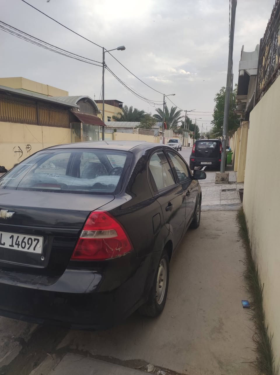 افيو موديل 2009
بيها قطعتين صبغ كير محرك تبريد حداديه بل كارتون محركها 1600
السعر 63
 بيها مجاي قليل الاستفسار ***********
