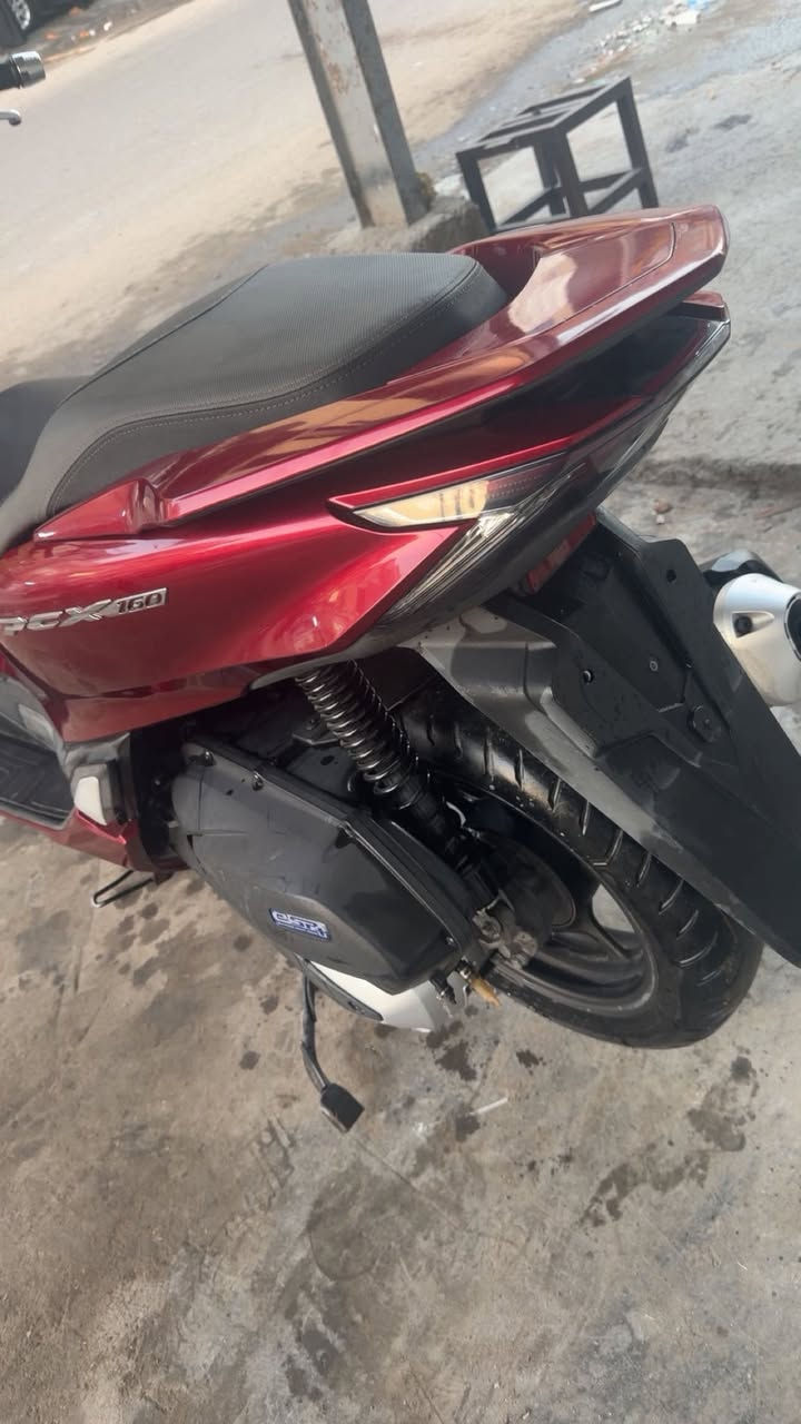 سلام عليكم PCX
الجيل الرابع  دراجه لوك مال رمبه 

محرك 160ssياباني كي اف 

دراجه جديده كلش ع وضع الشركه 

كله شغال حساس زدحام   اي بي اس 

كلشي مكفول بيها كفاله عامه مكاني بغداد الكرخ الصالحيه السعر ب ٢٨$ونص 

***********
