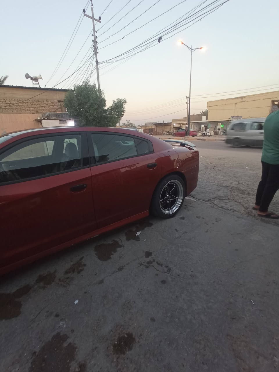 للبيع جارجر 2013 
مكينه 5700
8سلندر 
رقم بغداد بسمي نكليزي
فول مواصفات 
حادثه موجود ويه المنشور صور 
ابيع احزام 
السعر ١٢٥ 
عنوان بابل 
***********
