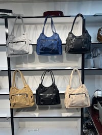 موديل بي • اكثر من سحاب • حجم عملي