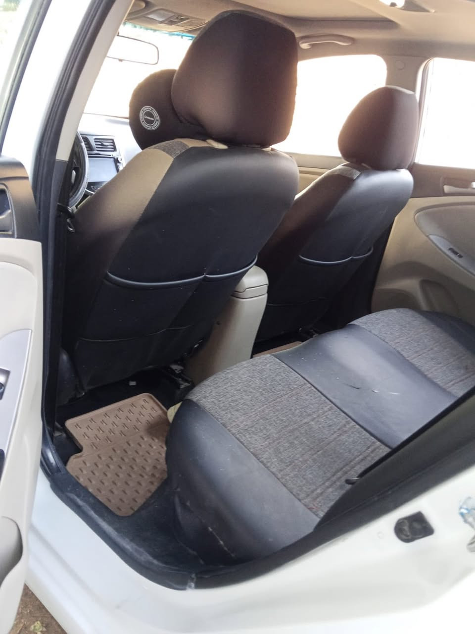 سياره اكسنت موديل ٢٠١٧ وارد خليجي السياره ماشيه ٧٩ الف المكان بغداد السياره تحويل ثاني يوم ***********
