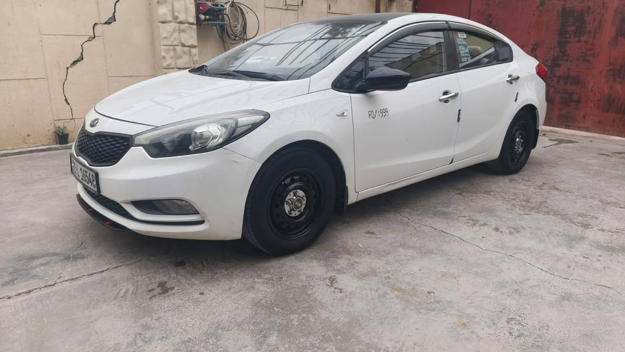 السلام عليكم
سيراتو خليجي مديل ٢٠١٥

تبريد خير من الله

تايرات 4 جدد منظومة زنون عدسه دوشمه أرضية جدید بیهی تبديل.. بدون حادث بابين ضربه بل قماره وتصلحت ونصبقت عله كد الضربه الضربات موجوده صورهن ومصلحات السياره جاهزه وخير من الله مكان

السياره بغداد رقم اسليمانيه

معروضه ۱۱۰ وبيهى مجال رقم صاحب

السياره ***********
