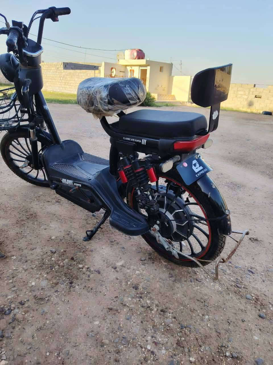 مكينه جاهز لبيع ودراجه شحن شراي خاص او اتصل ***********
