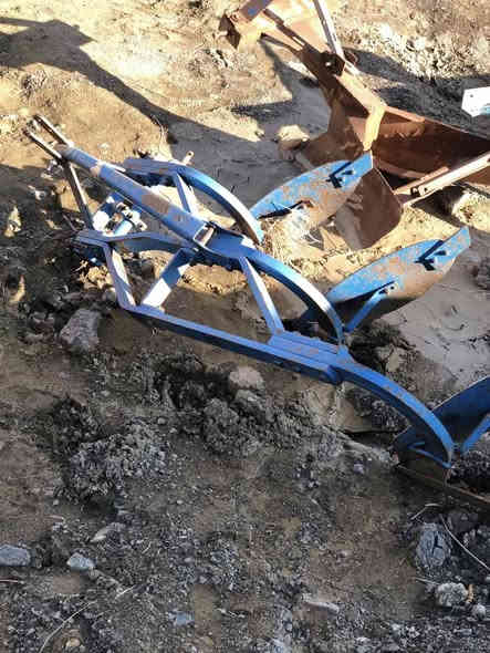 البیع   بۆفرۆشتن گاسنی تورکی رقم 12توزیع منزمە مالی دوستە بەشەرتی ئیش عینوان خەلیفان الربیل 
***********___________***********
