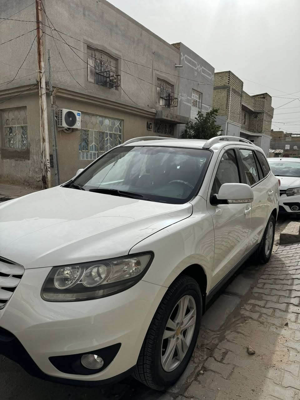 السلام عليكم سنتافي 2011 4سرندر خليجيحلوه وجاهزه بيها صفحتين صبغ رقم اربيل هزا وفحص جديد رقم نكليزي مكانها نجف حي المهندسين مامتواجد رقمي ***********
