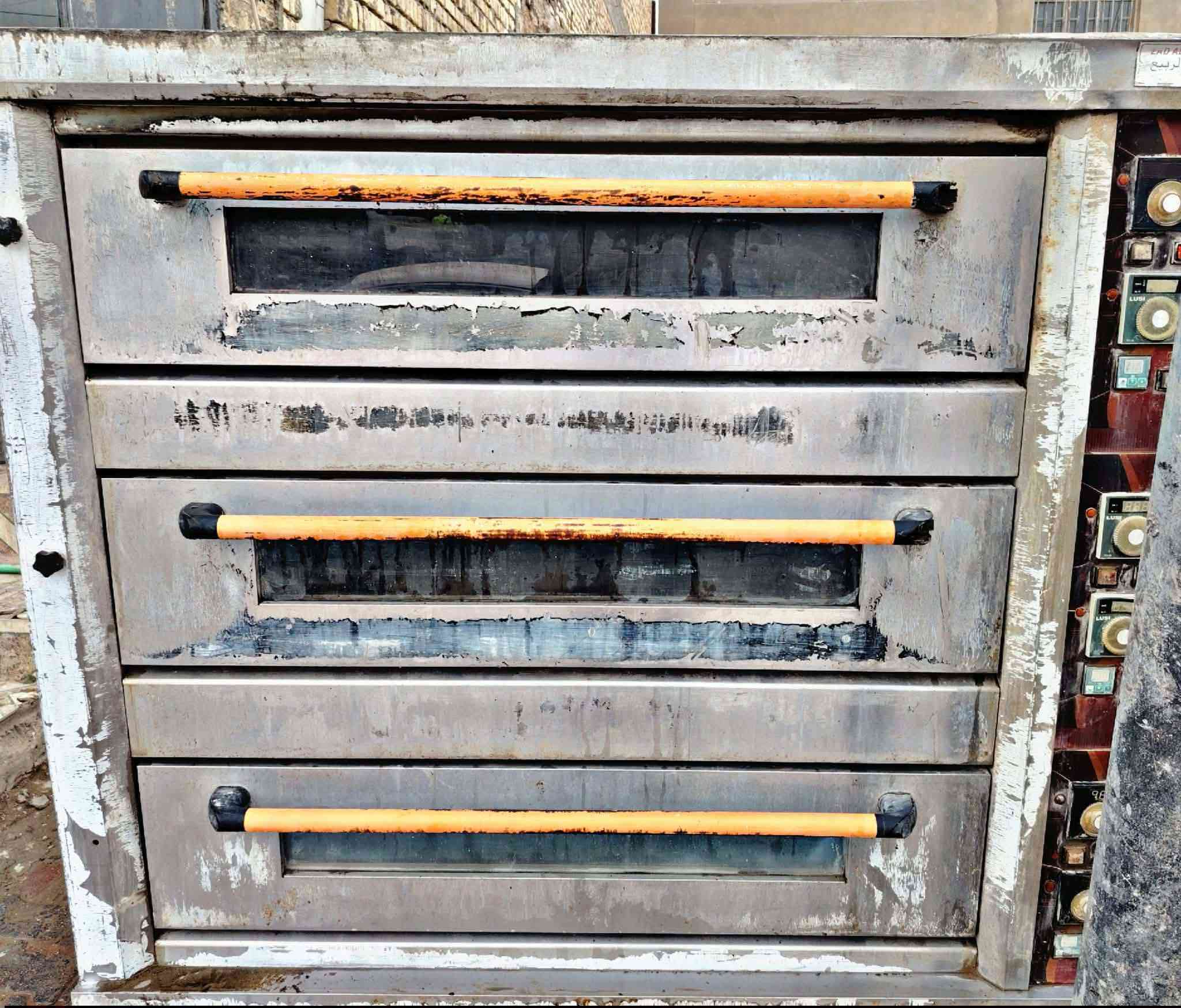 السلام عليكم فرن كهربائي للبيع مكاني ديوانية ‏
‪***********
