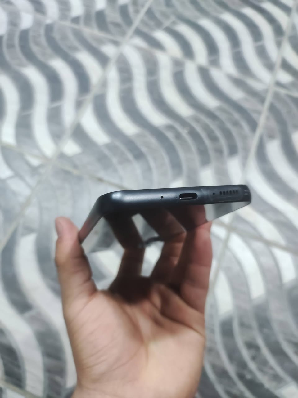 Galaxy a54 5g
ذاكره 256 
بطاريه 5000 🔋
الجهاز نضيف جداااا استعمال قليل 
مواصفاته معروفه 
سعره ( 275 ) وبي مجال 
مكاني حله 
للاستفسار ***********

