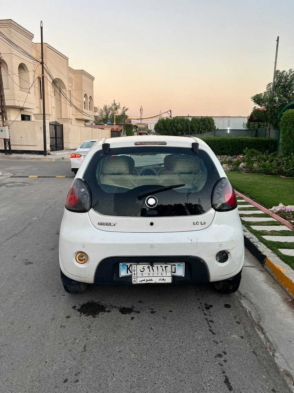 سلام عليكم باندا موديل 2103
السيارة كير ومكنية وتبريد خير من الله 
السيارة سعرها 45 ورقة 
السيارة بيها صبغ صفحة الجهة اليمين 
السيارة مكانها الدورة 
رقم الهاتف ***********
