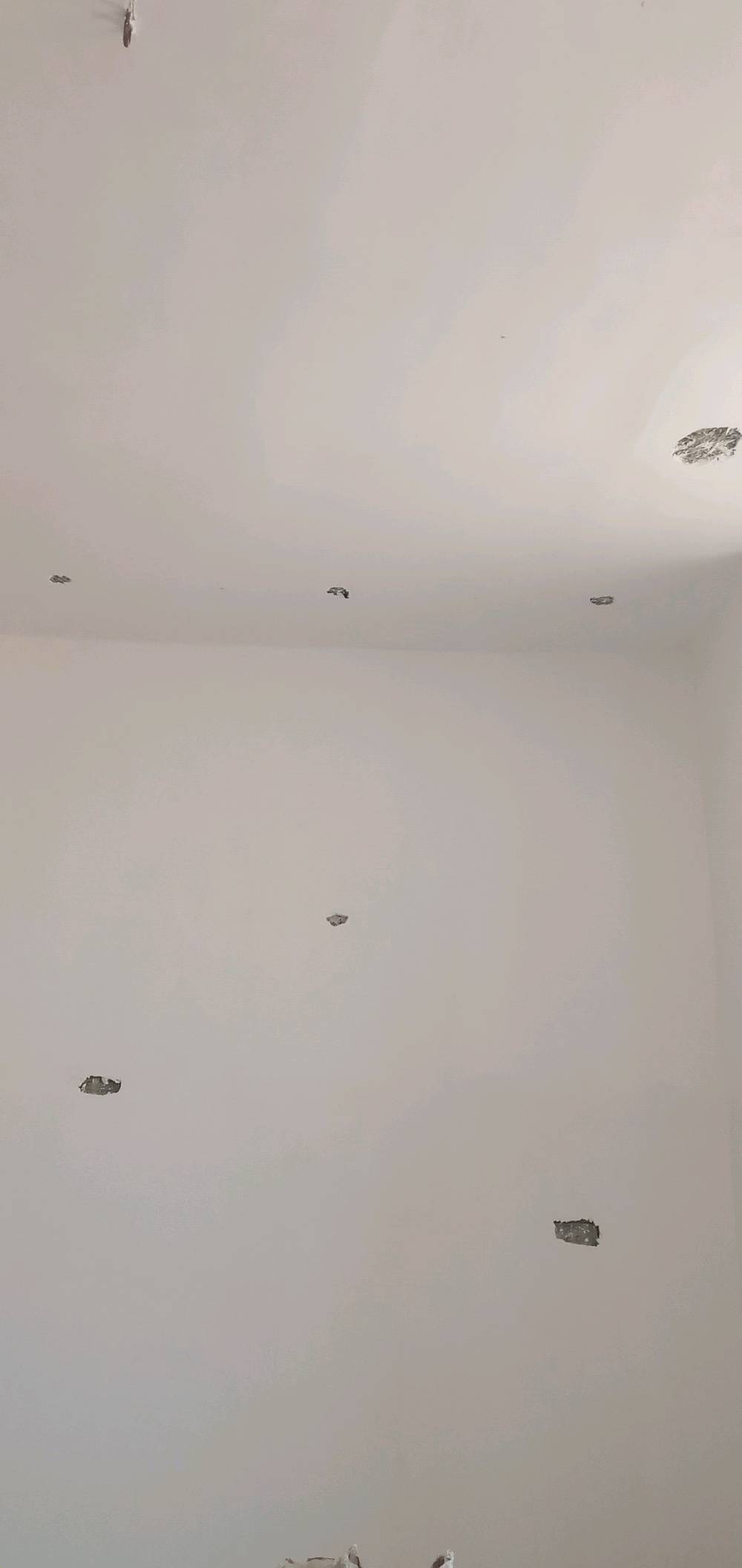 السلام عليكم خلفه بياض من البصره اشتقل بياض فقط هذه راقمي ***********