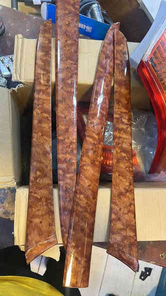 السلام اخوان عندي بك لايت كامري اسمه كاسب موديل 11 بعده بالكارتون مامشدود ولامشتغل طخم كامل و ترايش صاجيات يصيرن داخل الباب يجن بالفول
كلهن اريدهن ب 100 الف بدون عمله 
مكاني البصره ماعدي توصيل
***********
