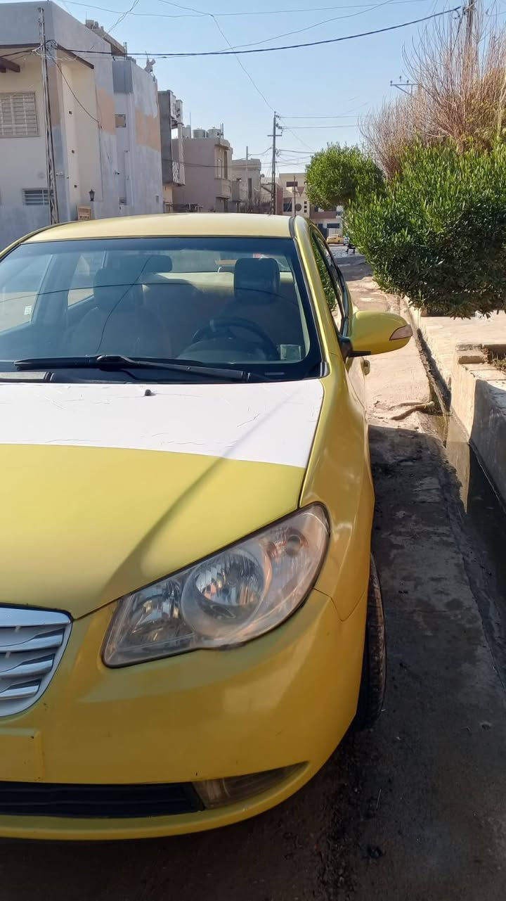 النترا تكسي موديل 2010 محرك 1600 دگشن عالي رقم بغداد مكفولة من الضربة السيارة كبس شركة كلين
تدفئة تبريد شرط 
محرك  وگير شرط 
وين ماتريد اترايك 
تخم تايرجديد؟؟ دوشمة جديدة كاملة حتى الصندق
كهربائيّة السيارة خير من الله  ؟ اشاير بالمري 
السيارة ماناقصة اي شيء جاهزة بالكامل
السعر 120$ وبيهامجال بسيط 
***********
***********
 المكان موصل حي الشيماء
