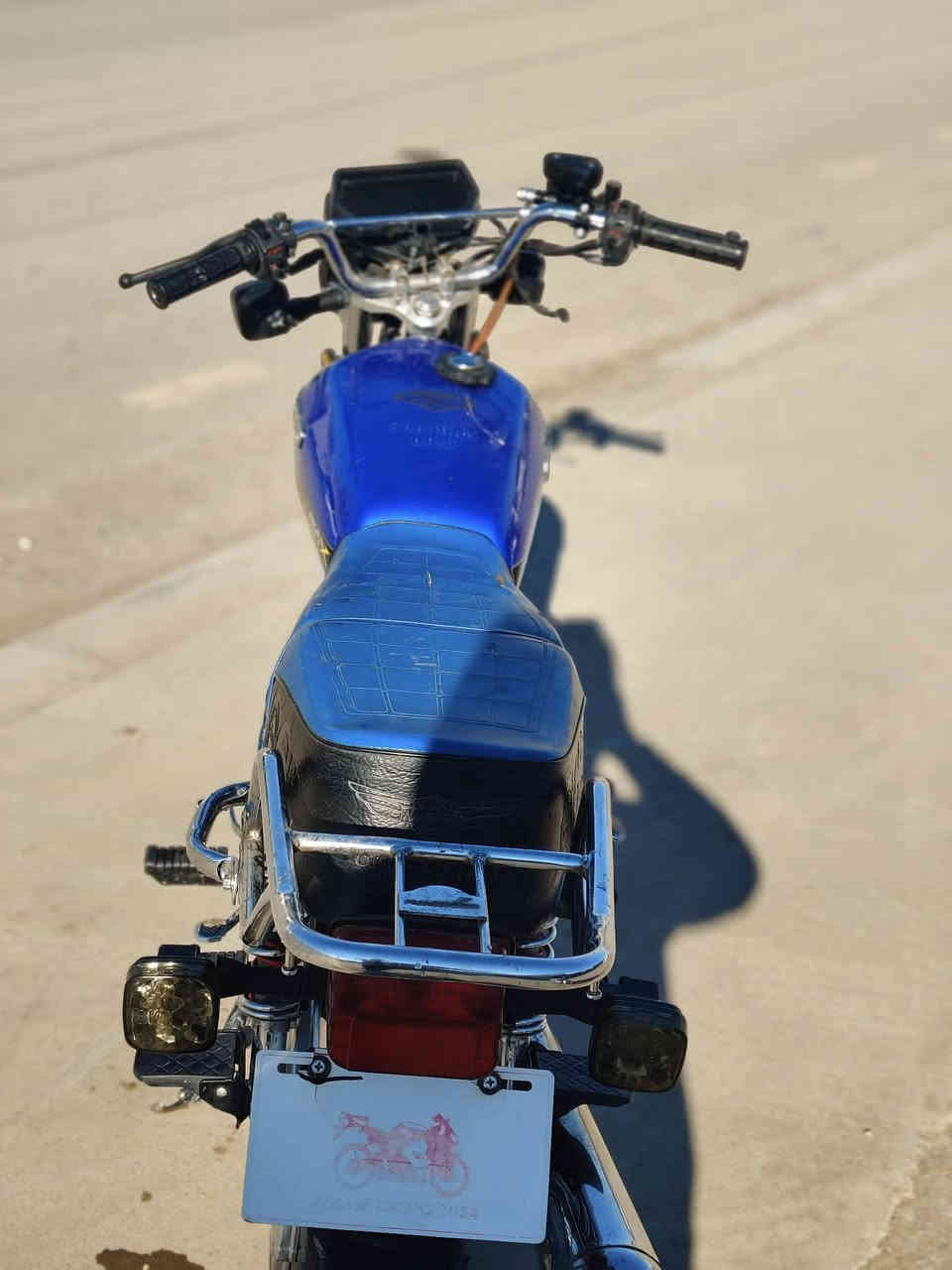 السلام عليكم موطور للبيع نامه برو 2024 نضافه فول بعدو زيرو شاشه كهربائيّات كلها شغاله منفيس موطور مال جناي السعر 680 وبي مجال قليل مكاني الجدعه موشراي لا تعبني ***********
