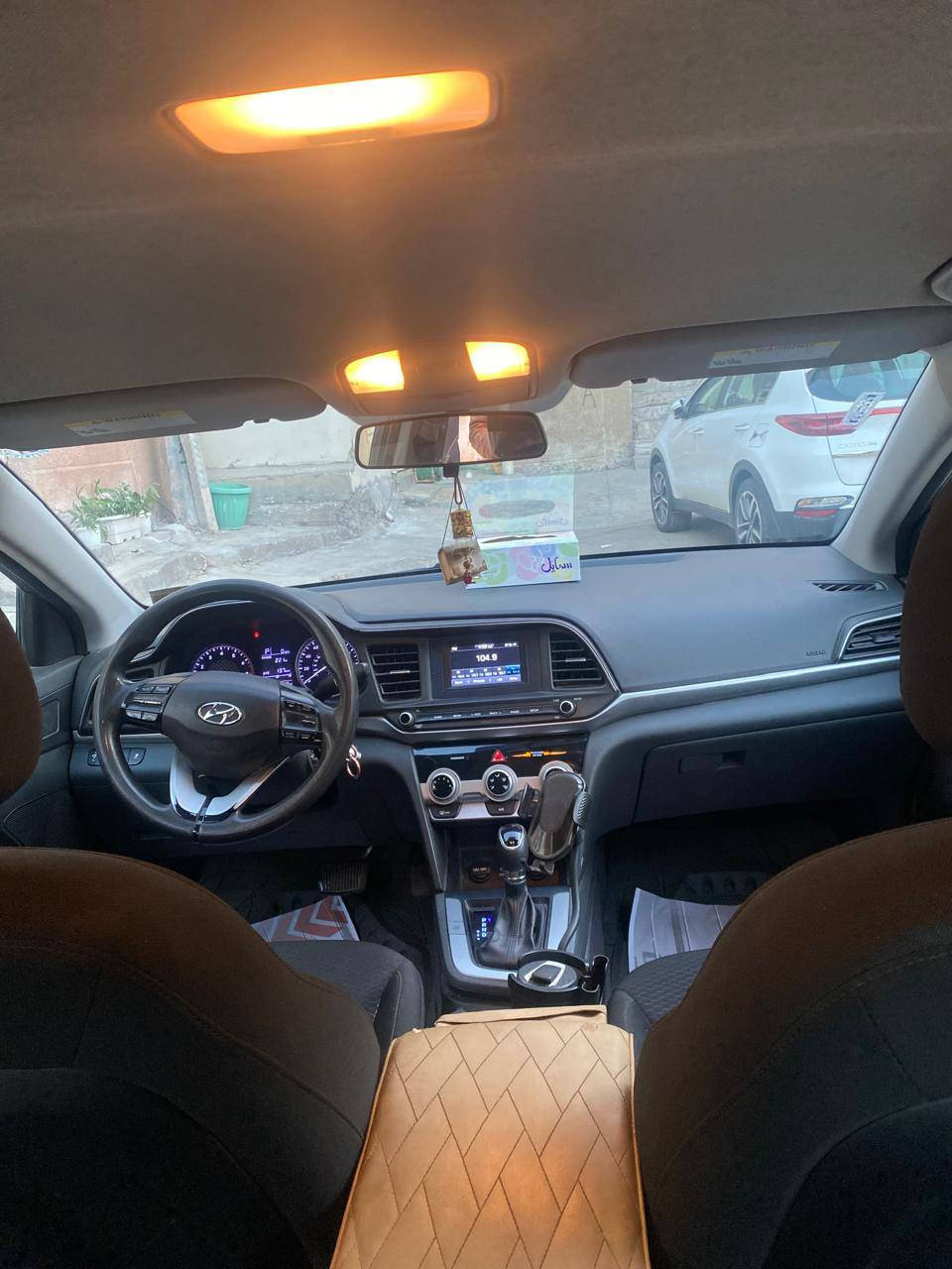 السلام عليكم من رخصه الادمن النترا 19 رصاصي اربيل ماشيه 55 الف امريكي الحادث موضح بالصور البنيد جارد وبقيه السيارة نضيفه  السعر 125 اللاتصال ***********
